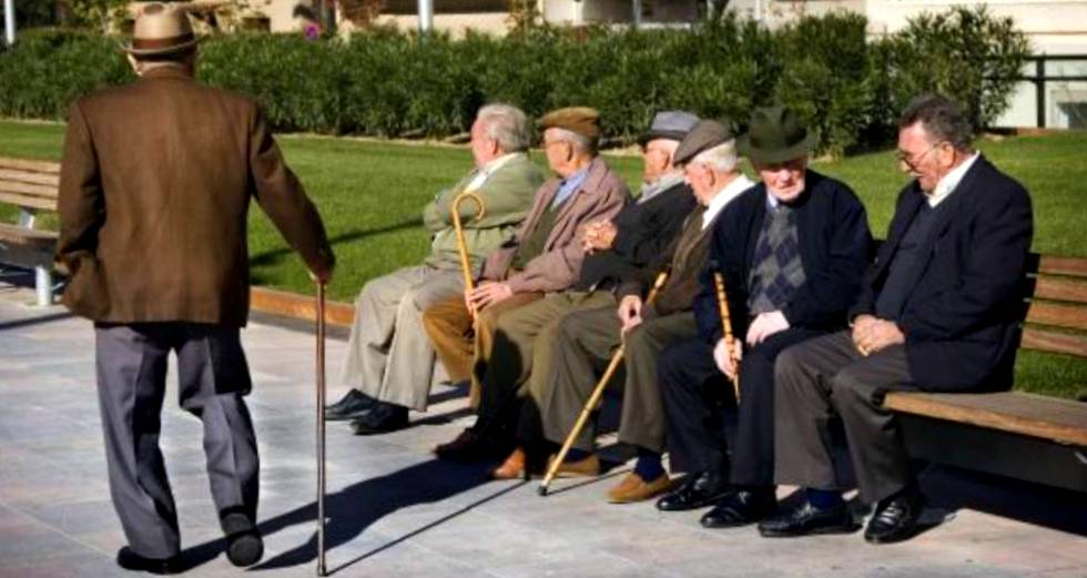 El lunes 30 cobran jubilados y pensionados provinciales