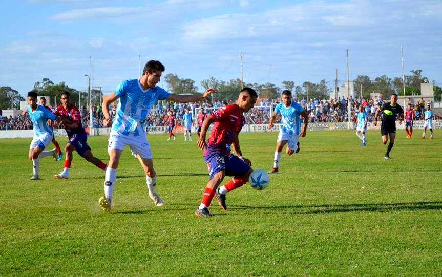 Clásico de verano: Belgrano pegó primero