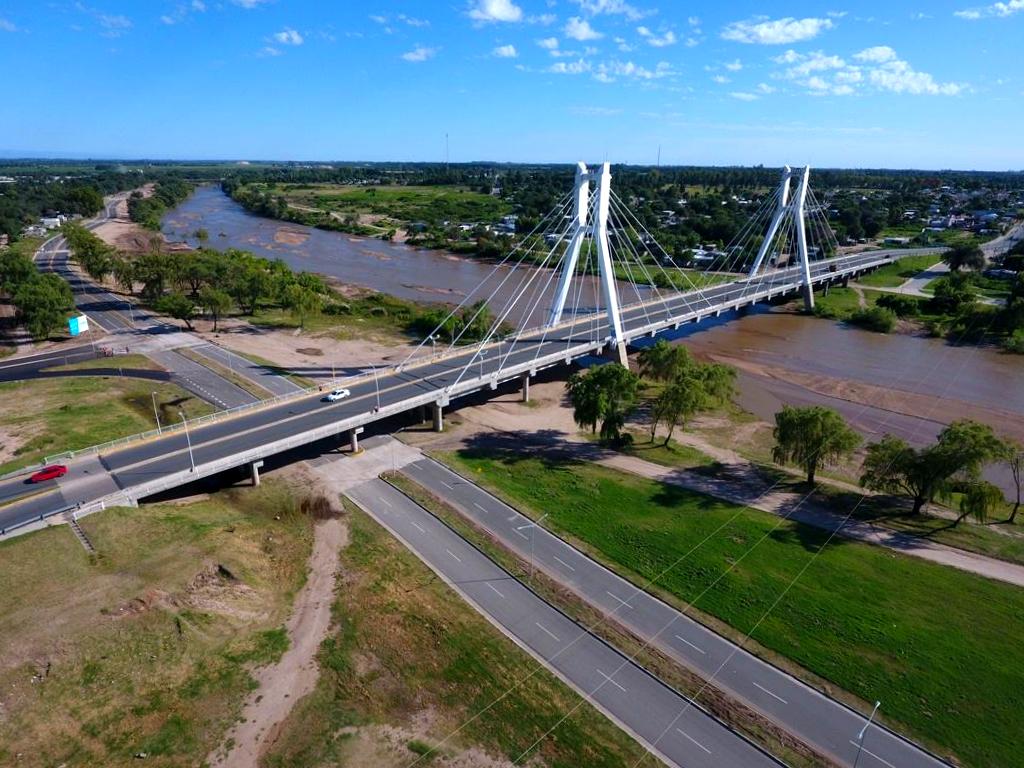 El gobernador habilitó el segundo tramo de la Costanera Sur de Río Cuarto