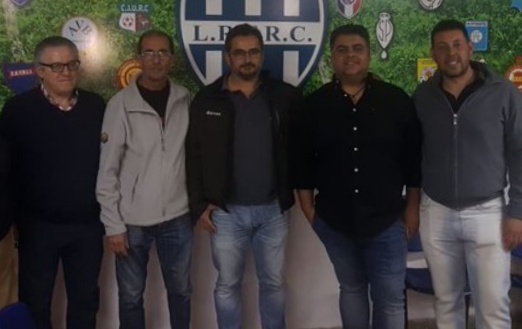 La Liga Regional de Fútbol de Río Cuarto decidió suspender el inicio de los torneos