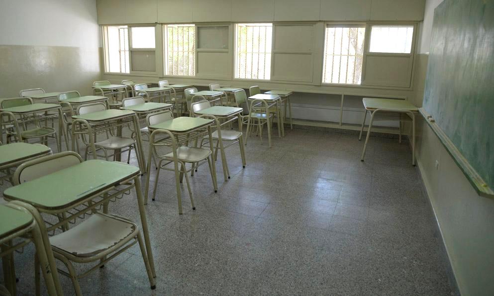 Desde el lunes 13, las escuelas de gestión privada podrán realizar atención administrativa