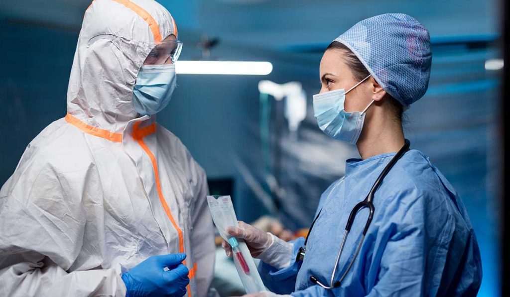 Coronavirus: el doctor Carlos Negro pidió a profesionales de la salud de Mackenna que se sumen a colaborar