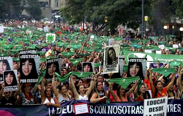 femicidios: Desde el inicio de la pandemia en Argentina asesinaron a 139 mujeres