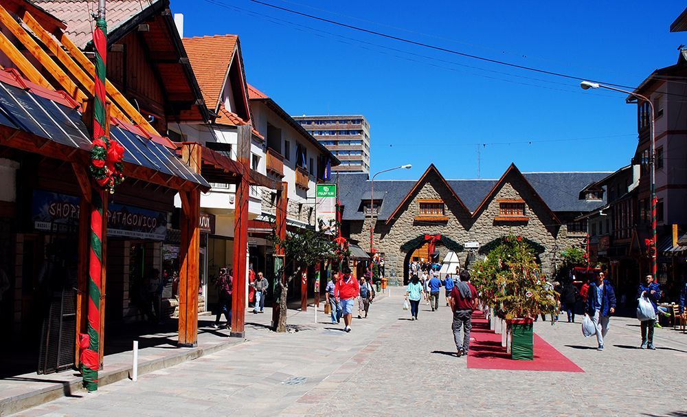 Habilitan el turismo en Bariloche y ya no hay lugar para pasar el fin de semana largo