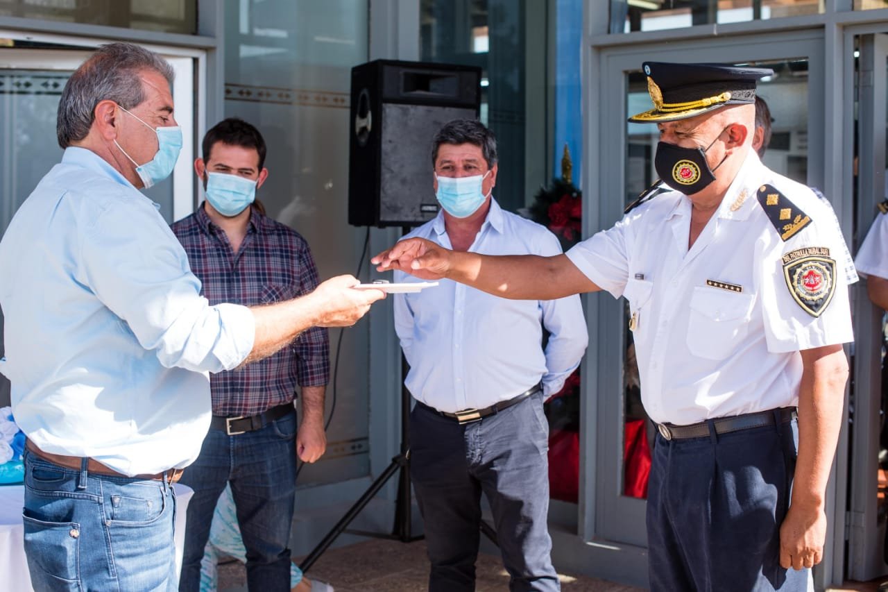 Se entregó al municipio de Mackenna una camioneta 0 km para la Patrulla Rural