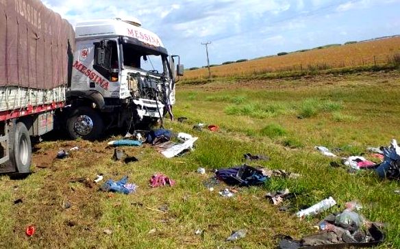 Fatal accidente en cercanías de la localidad de Washington, dos personas fallecidas