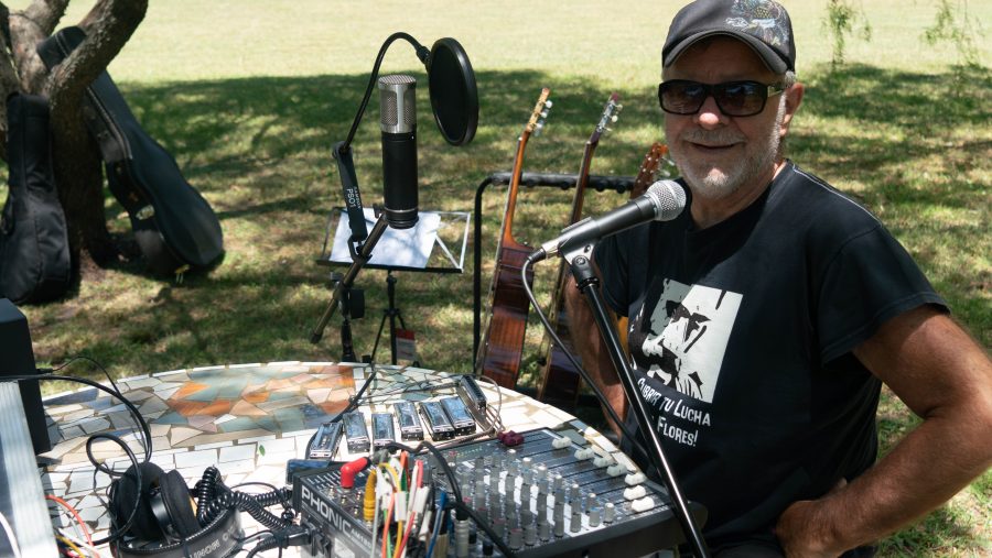 El nuevo tema de León Gieco; Todo se quema, resultó un golpe al mentón para algunos