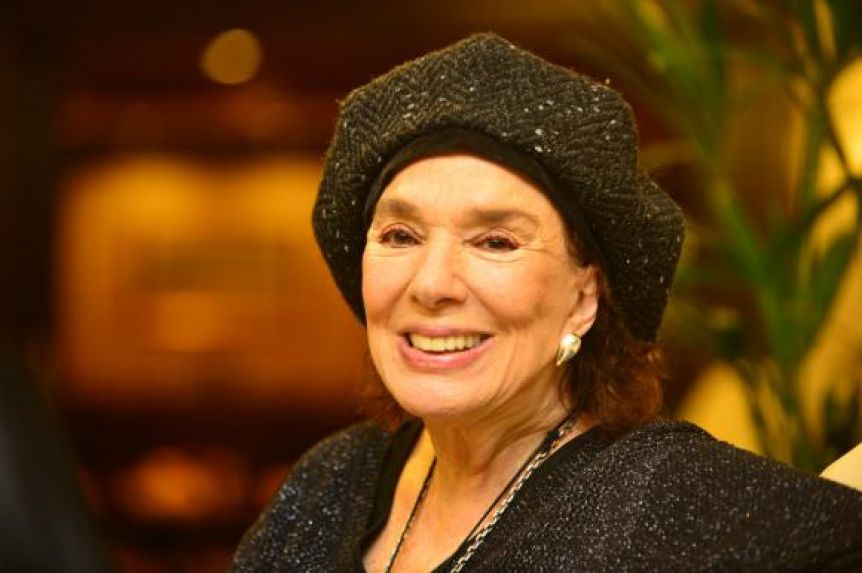 Graciela Borges: Al lado de las películas va la vida de una...