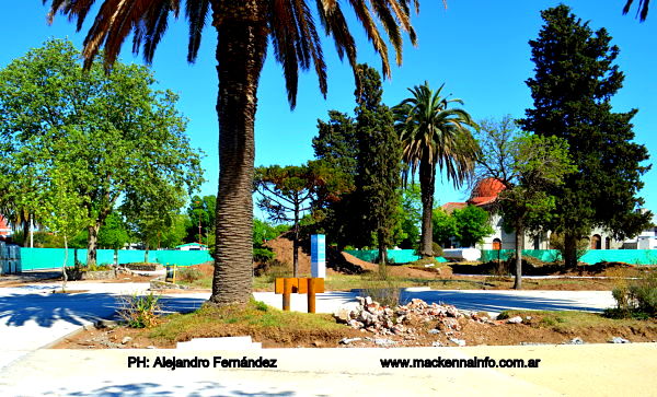 Por ahora la Plaza Sarmiento no tiene fecha de reinauguración 