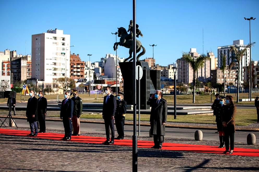 La Provincia conmemoró el 25 de Mayo