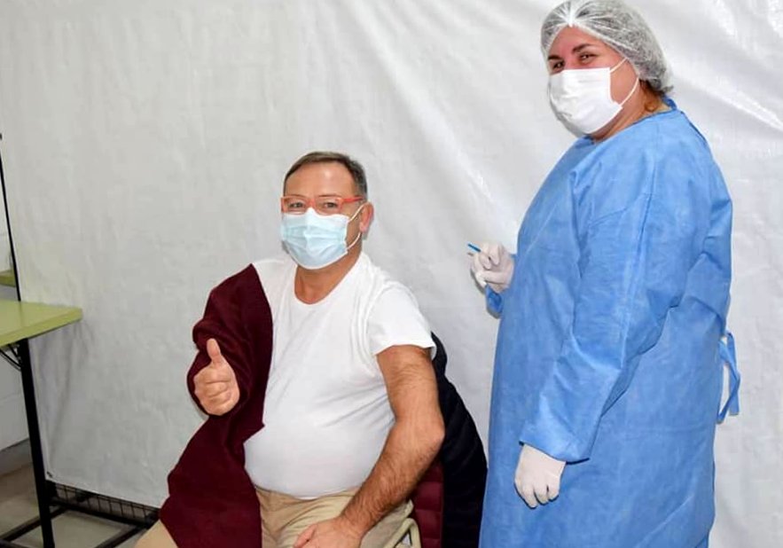 El COE de Mackenna continúa vacunando contra el COVID- 19