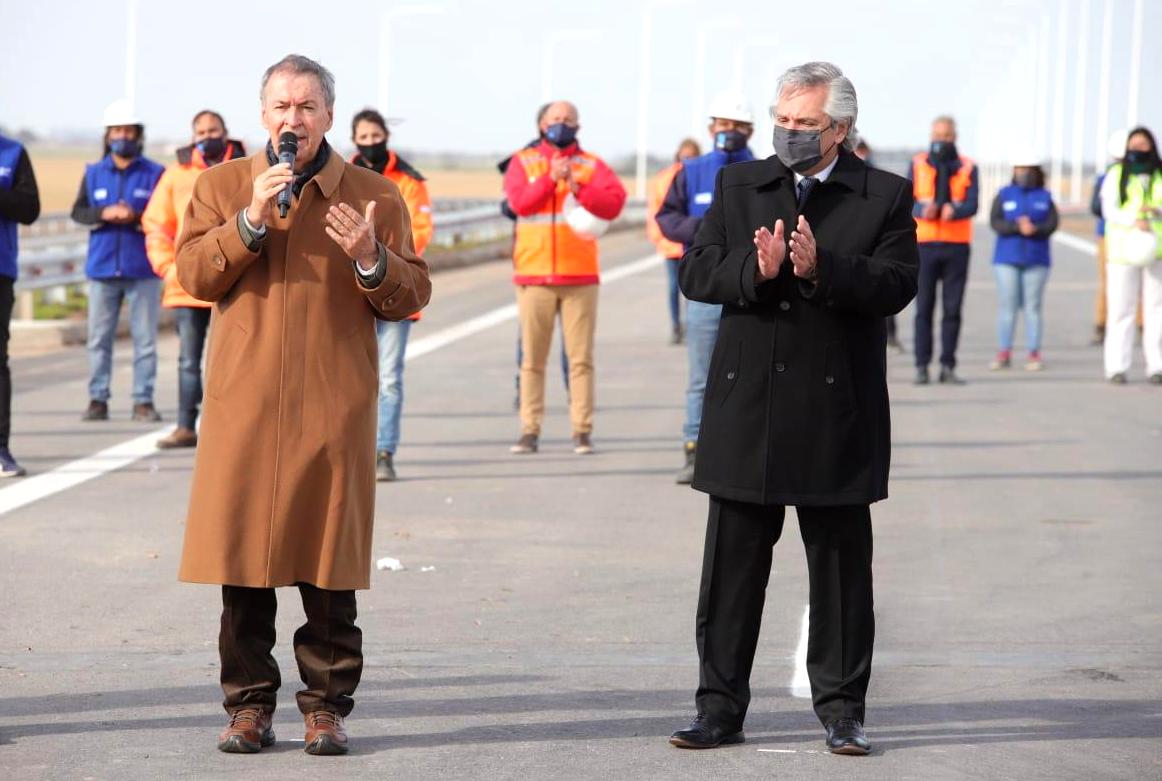 El Presidente Fernández junto al Gobernador Schiaretti habilitaron dos tramos de la autopista RN 19