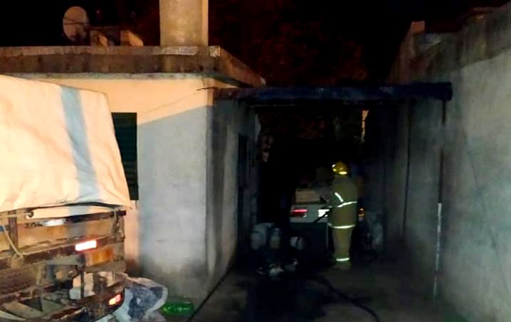 En la madrugada se produjo un incendio en una vivienda de Mackenna