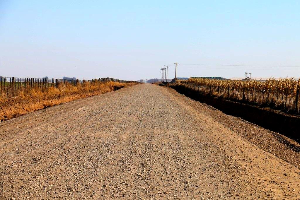 La Provincia habilitó la mejora de un camino rural en Serrano