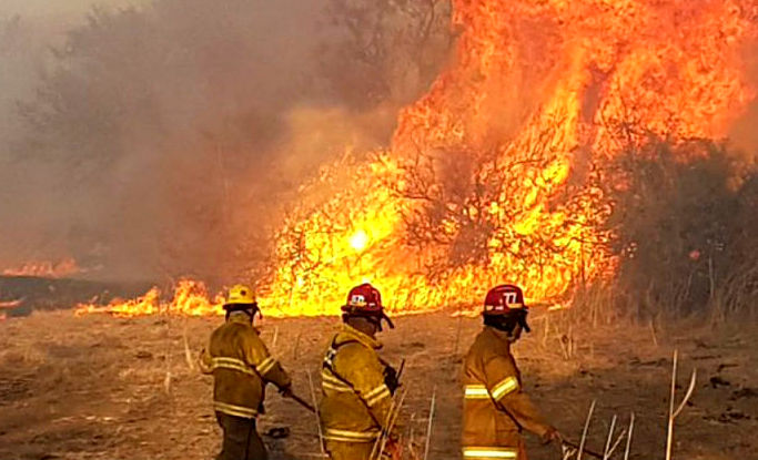 Reiteran el alto riesgo de incendios y la prohibición de iniciar fuego en las sierras