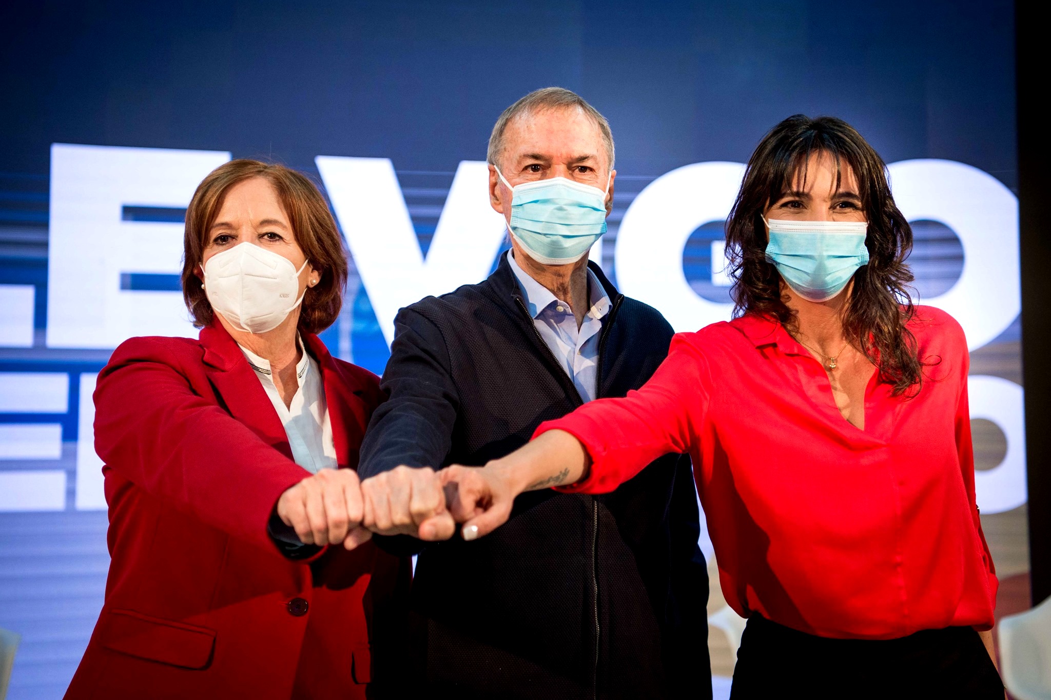 Schiaretti encabezó un multitudinario acto virtual junto a las candidatas Vigo y De la Sota