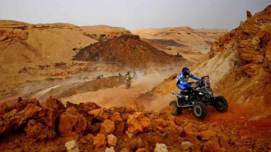 Comenzó el Dakar con dos argentinos que defienden su cetro