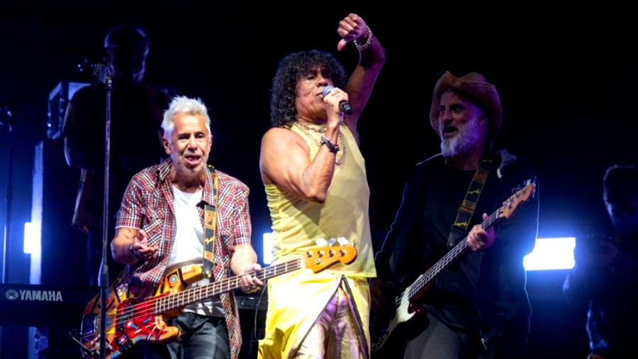 La Mona Jiménez cerró el Cosquín Rock 2022 a puro cuarteto