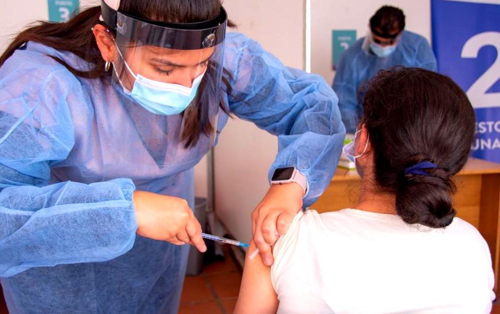Más farmacias se suman a la campaña de vacunación Covid-19