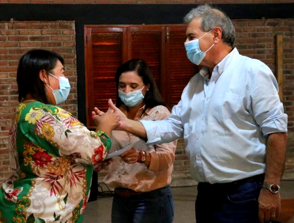 La Provincia entregó más de $40 millones a pequeños productores agropecuarios