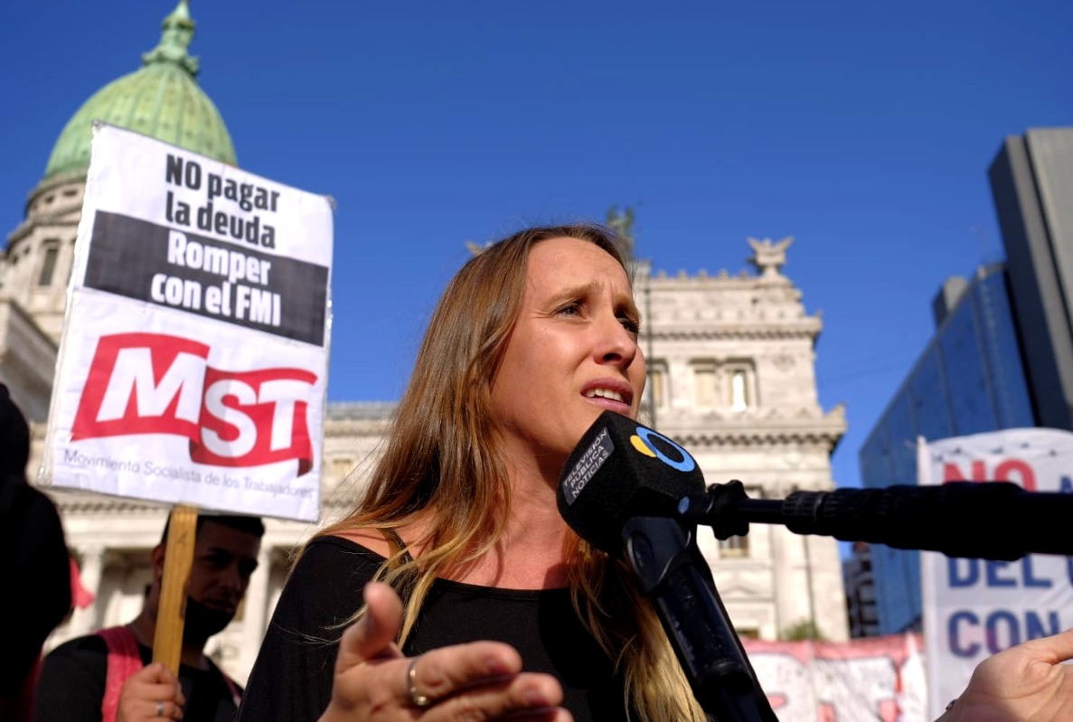 Rechazo al FMI: Legisladora Luciana Echevarría viajó al Congreso