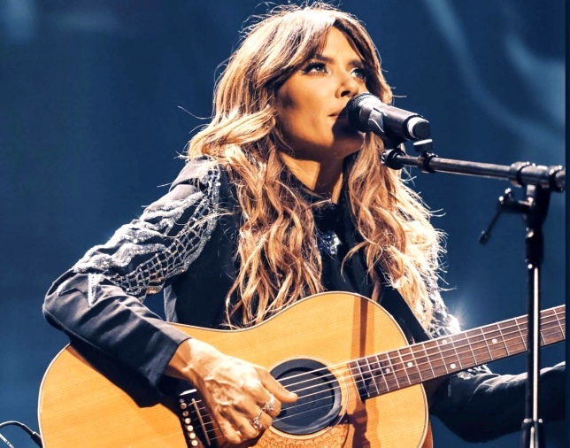 Puertorriqueña Kany García trae una Mesa para Dos a tres recitales locales