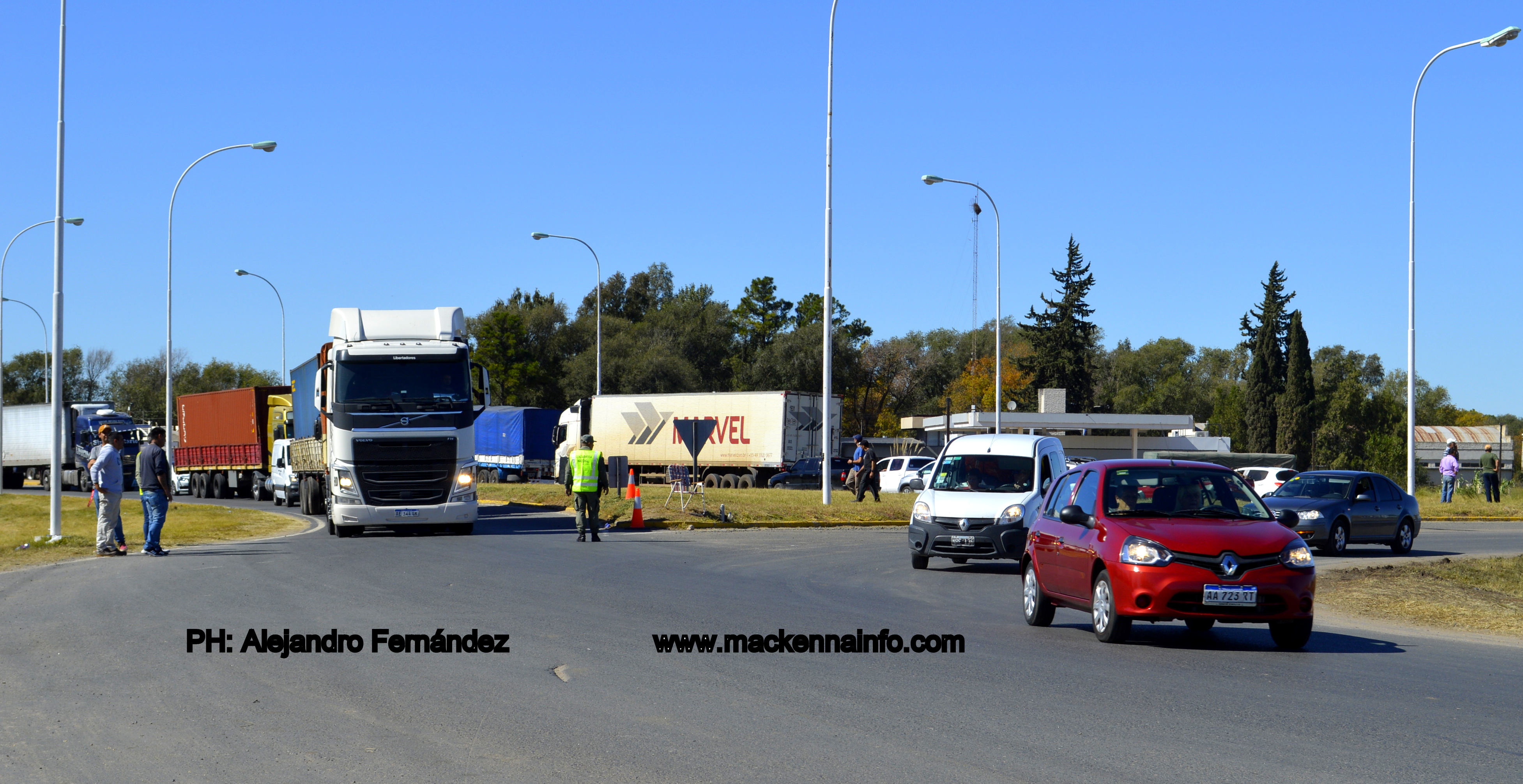 Se levantó el paro de camioneros: FETRA arregló con el Gobierno Nacional