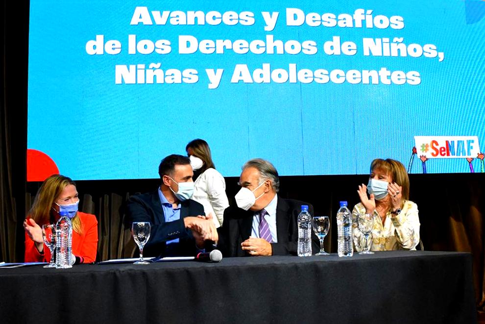 Acuerdo para fortalecer la protección de los derechos de la niñez