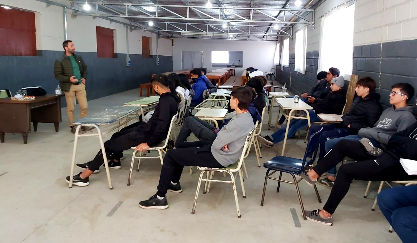 Info Ceyal: Charla con alumnos del IPETA Y M  N°65