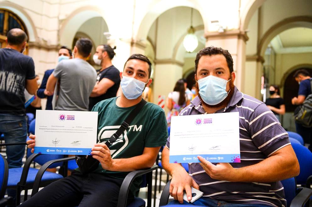 Créditos de hasta $250 mil a tasa cero para impulsar a las juventudes emprendedoras