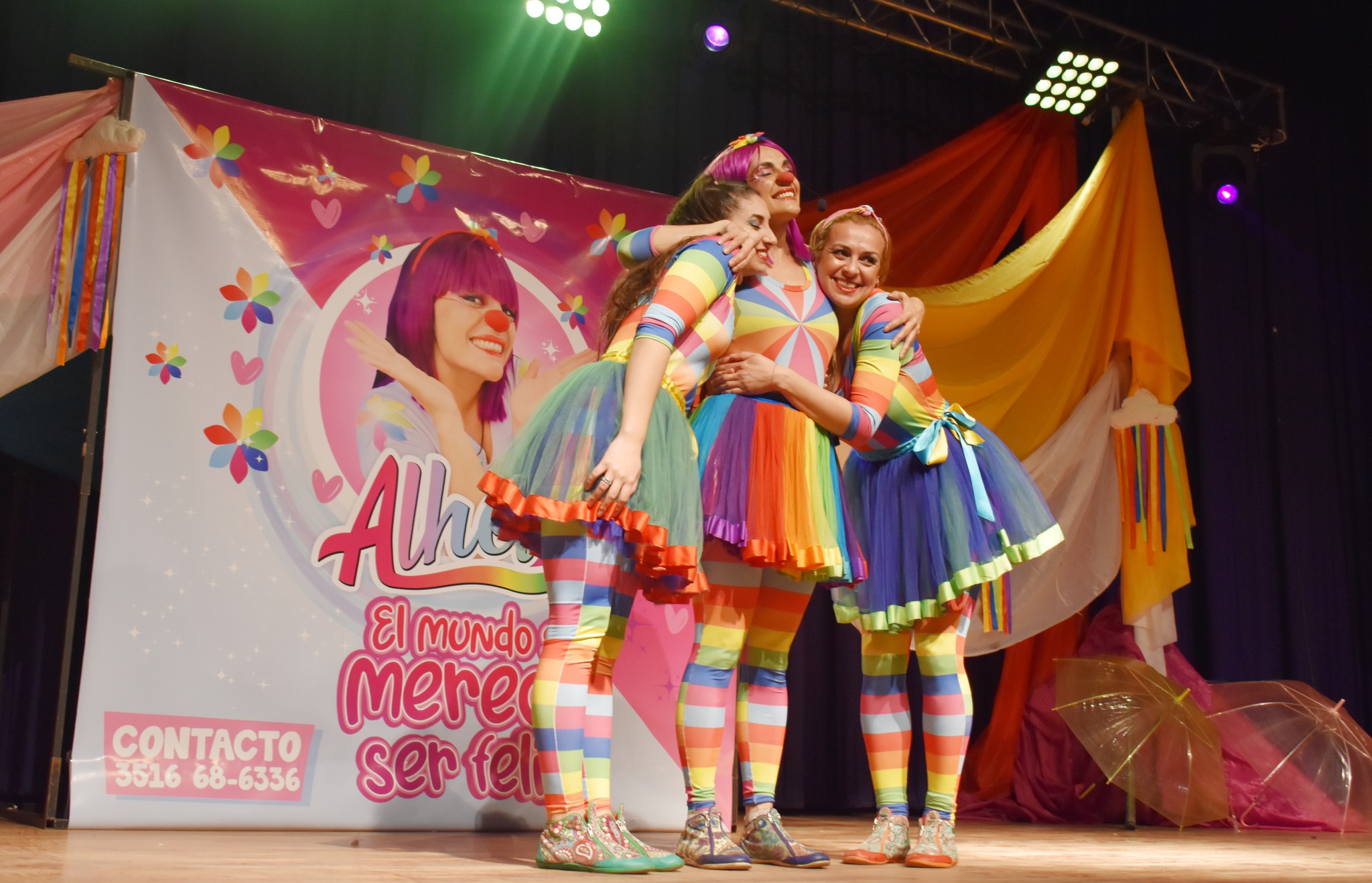 Con el exitoso show de la Payasa Alhelí, la Muni de Mackenna celebró el Día de las Infancias