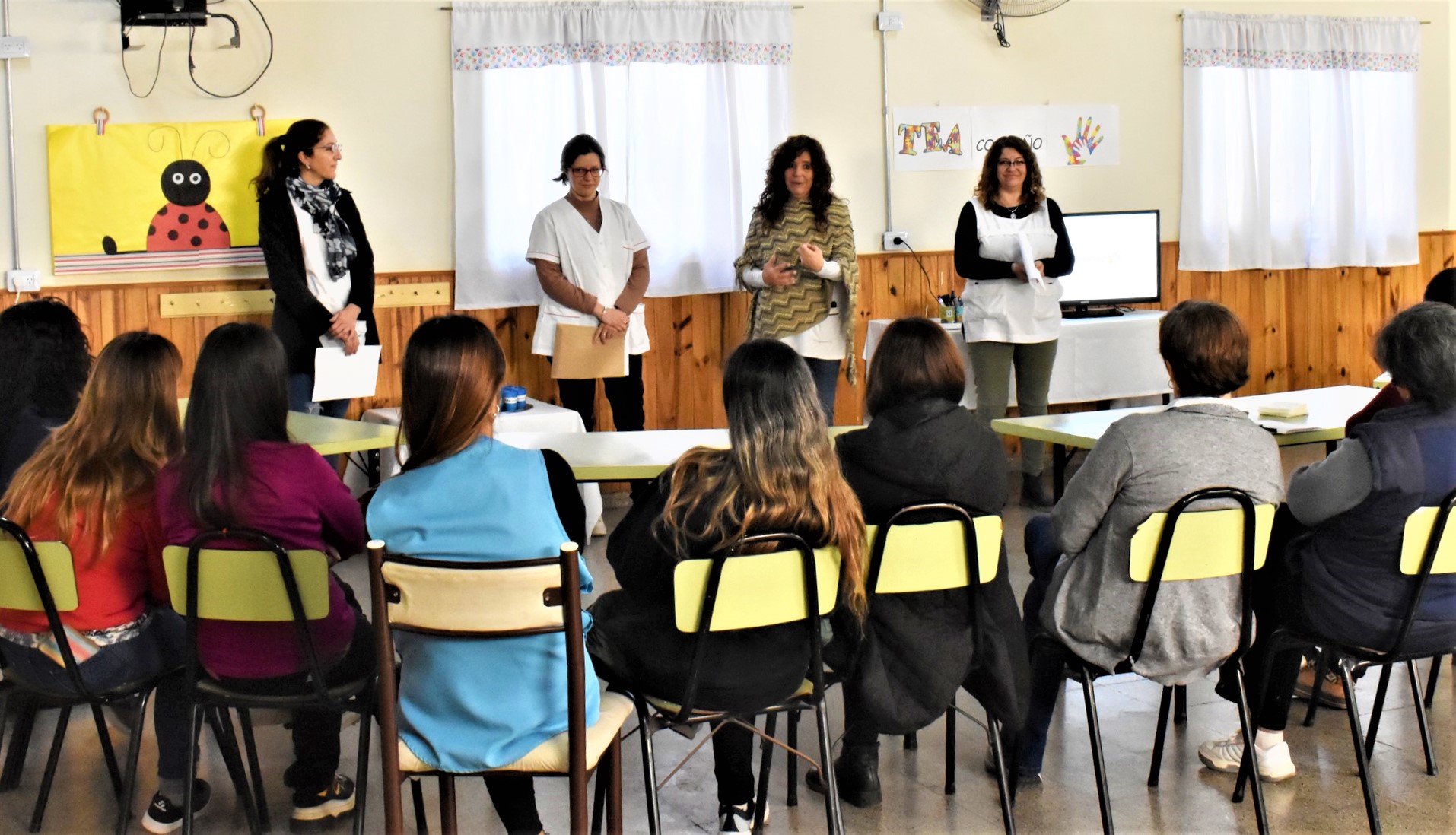 Encuentro con familias de personas con autismo