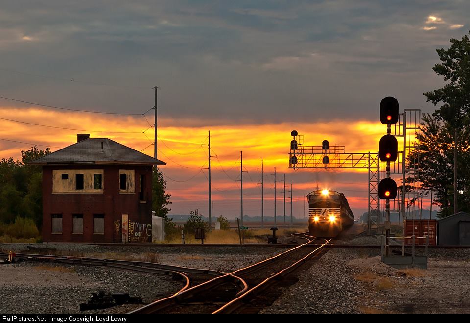 Presentación de libro y actuación del Coro Municipal