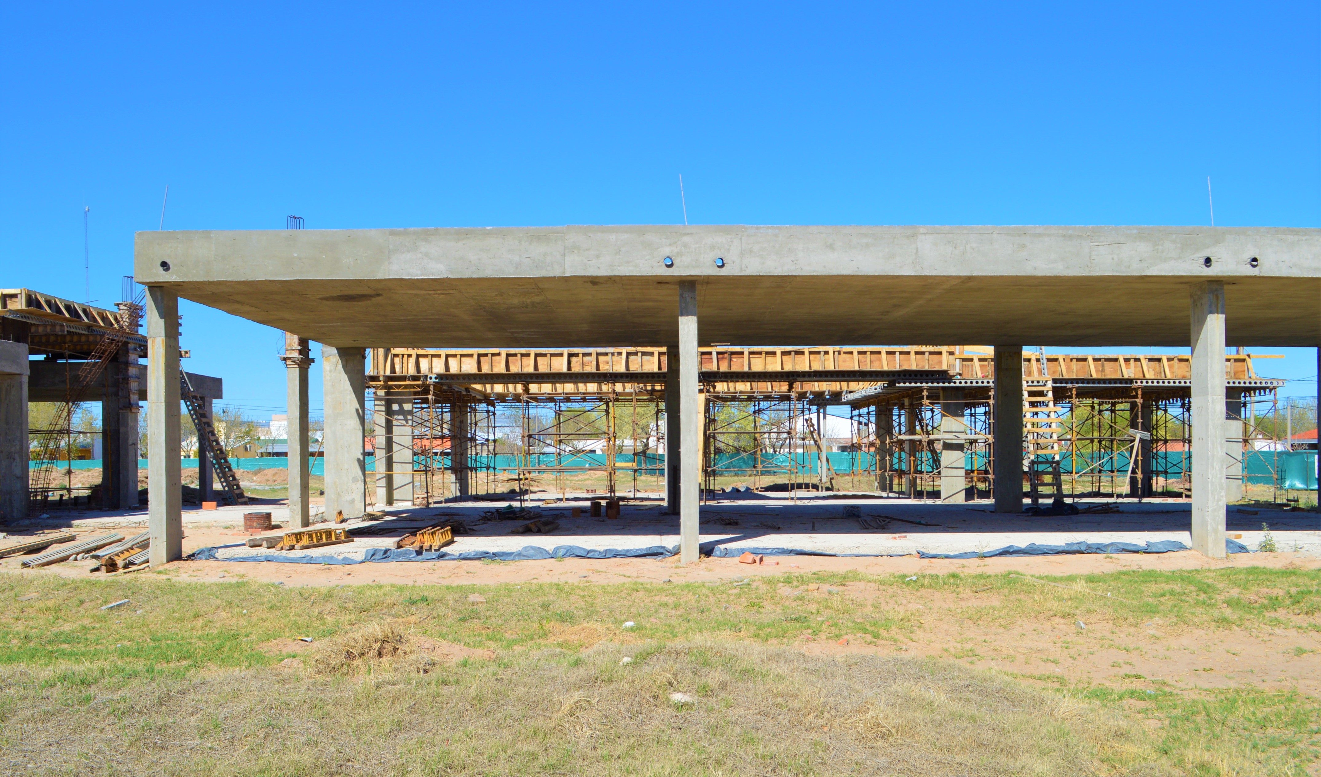 A paso lento avanza la obra de la escuela PROA