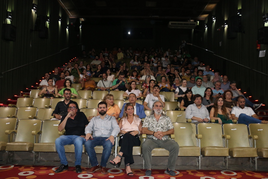 Río Cuarto: Se proyectó la película “Abuelas 45 años” en el Centro Cultural Leonardo Favio