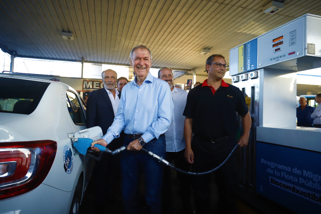 Córdoba inauguró la primera estación de servicio del país con surtidores de biocombustibles