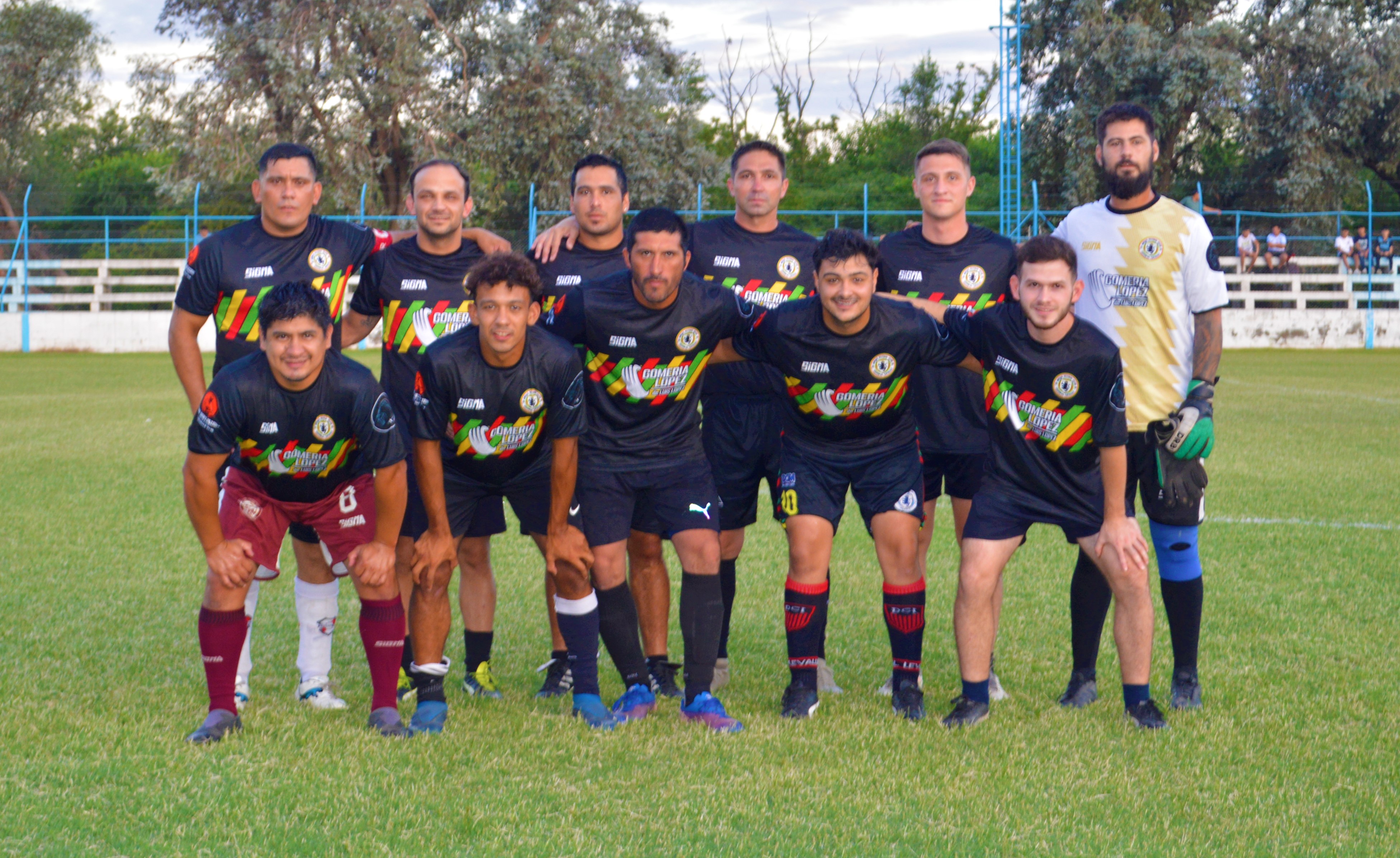 Aston Fútbol Club de Levalle, se prepara para debutar en la Liga Independiente del Sur