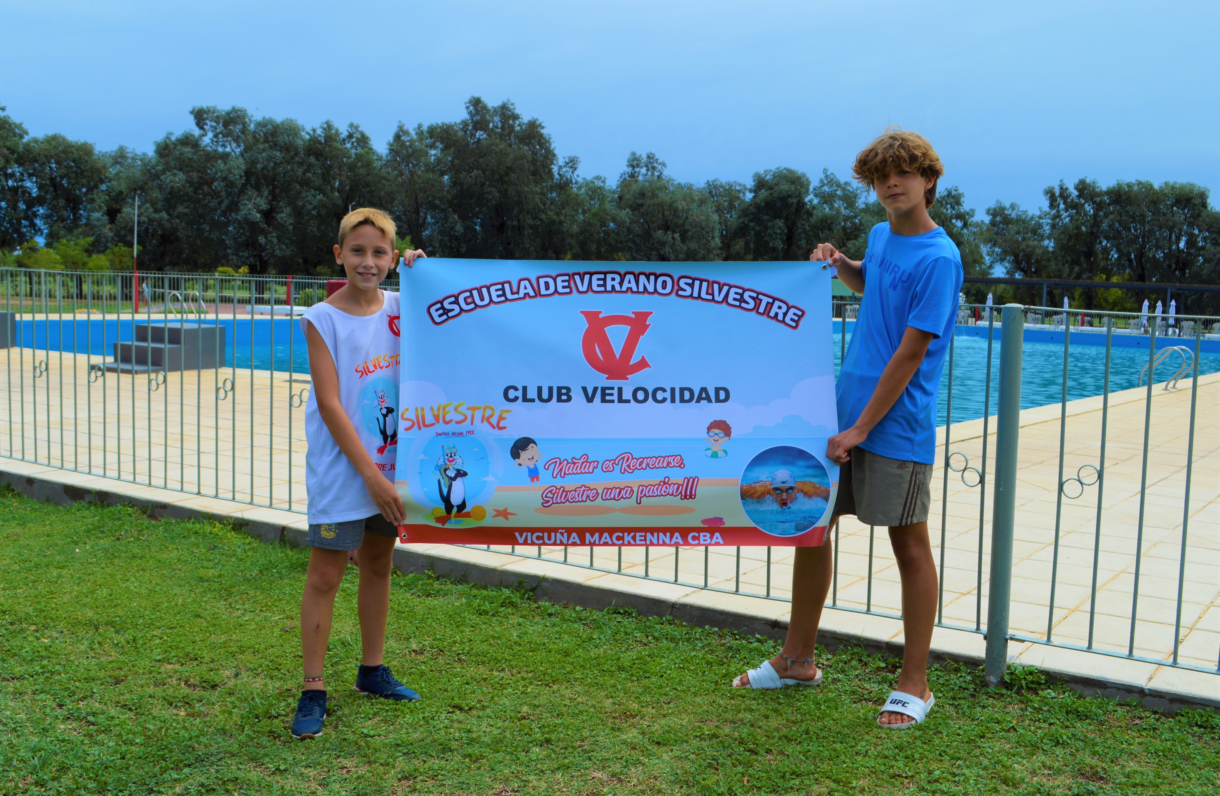 Eric y Benjamín, dos futuras promesas de la natación
