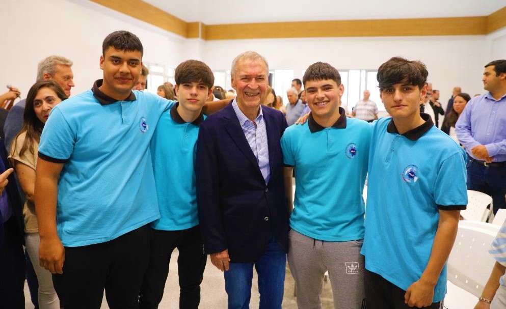 La Provincia lanza el programa de Conexión a Internet Estudiantil Gratuita