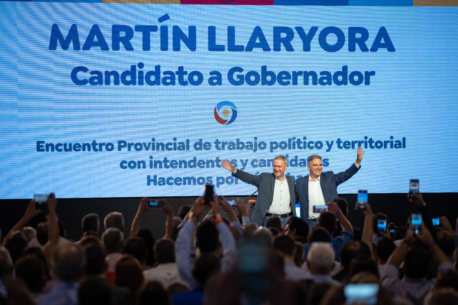 Llaryora a los intendentes: “Una vez más, nuestro triunfo vendrá del interior”