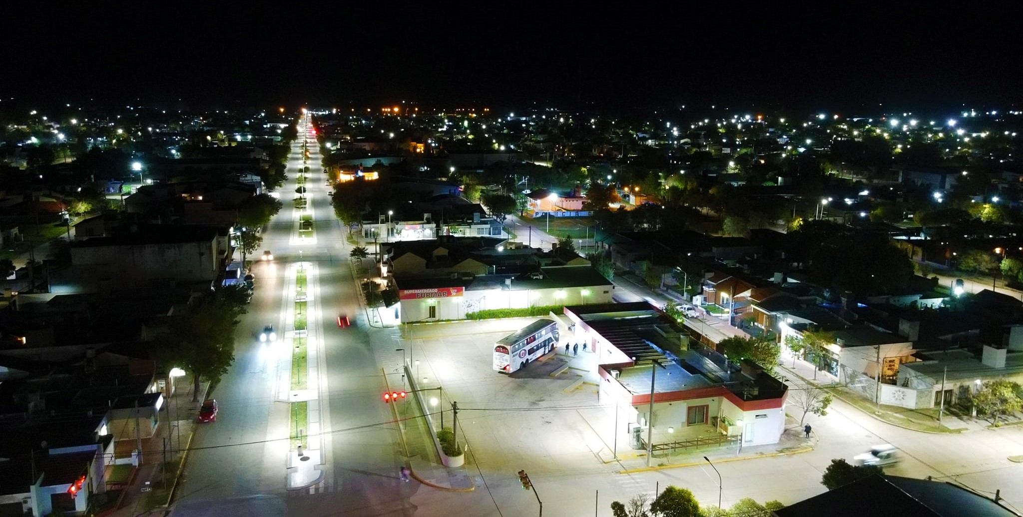 Mackenna totalmente iluminada con luces LED