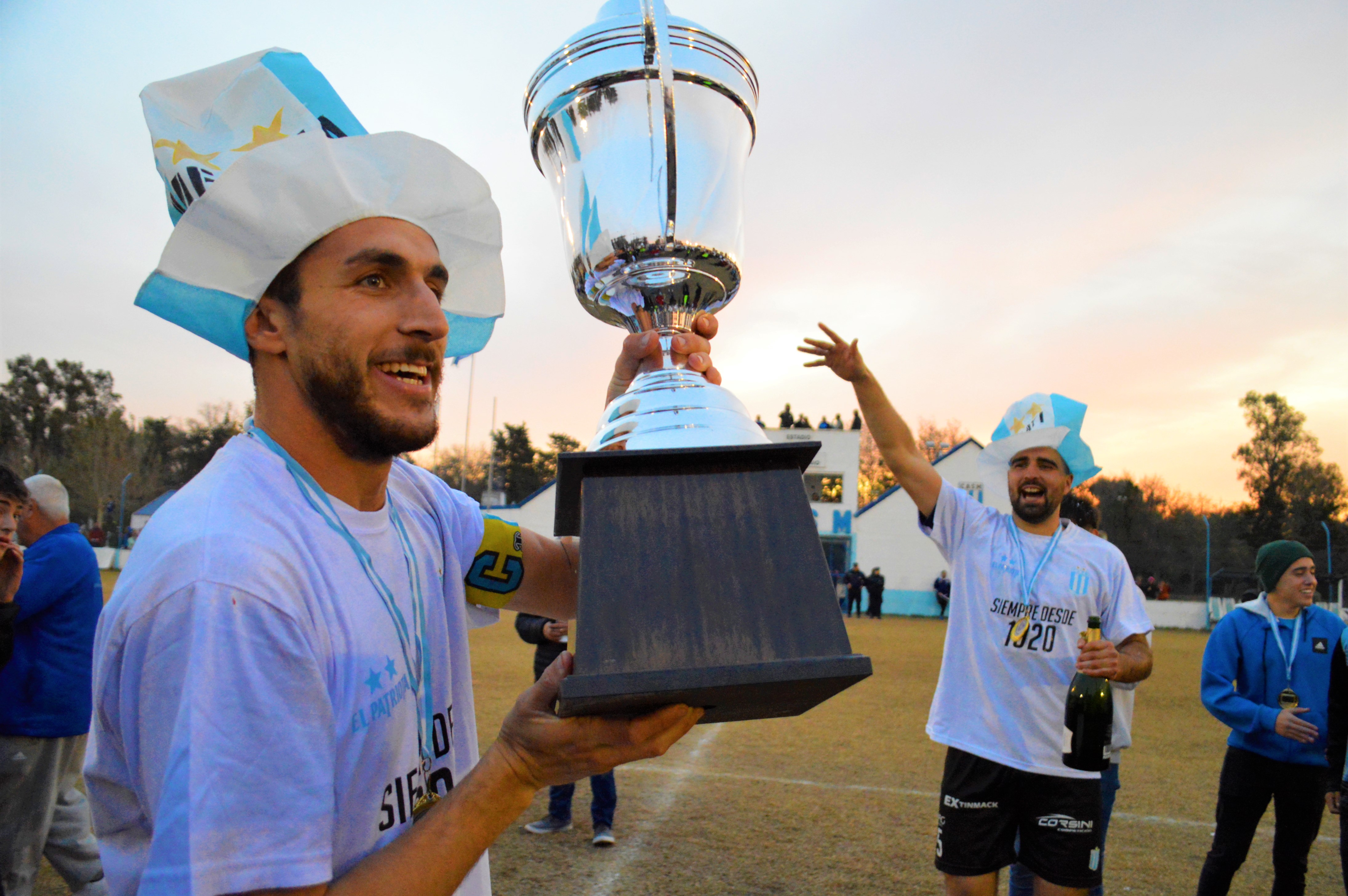 San Martín se consagró campeón del Torneo Apertura y en el Parque se armó una fiesta celestial