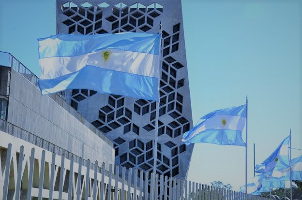 Pagarán un bono de 30 mil pesos a los empleados estatales provinciales