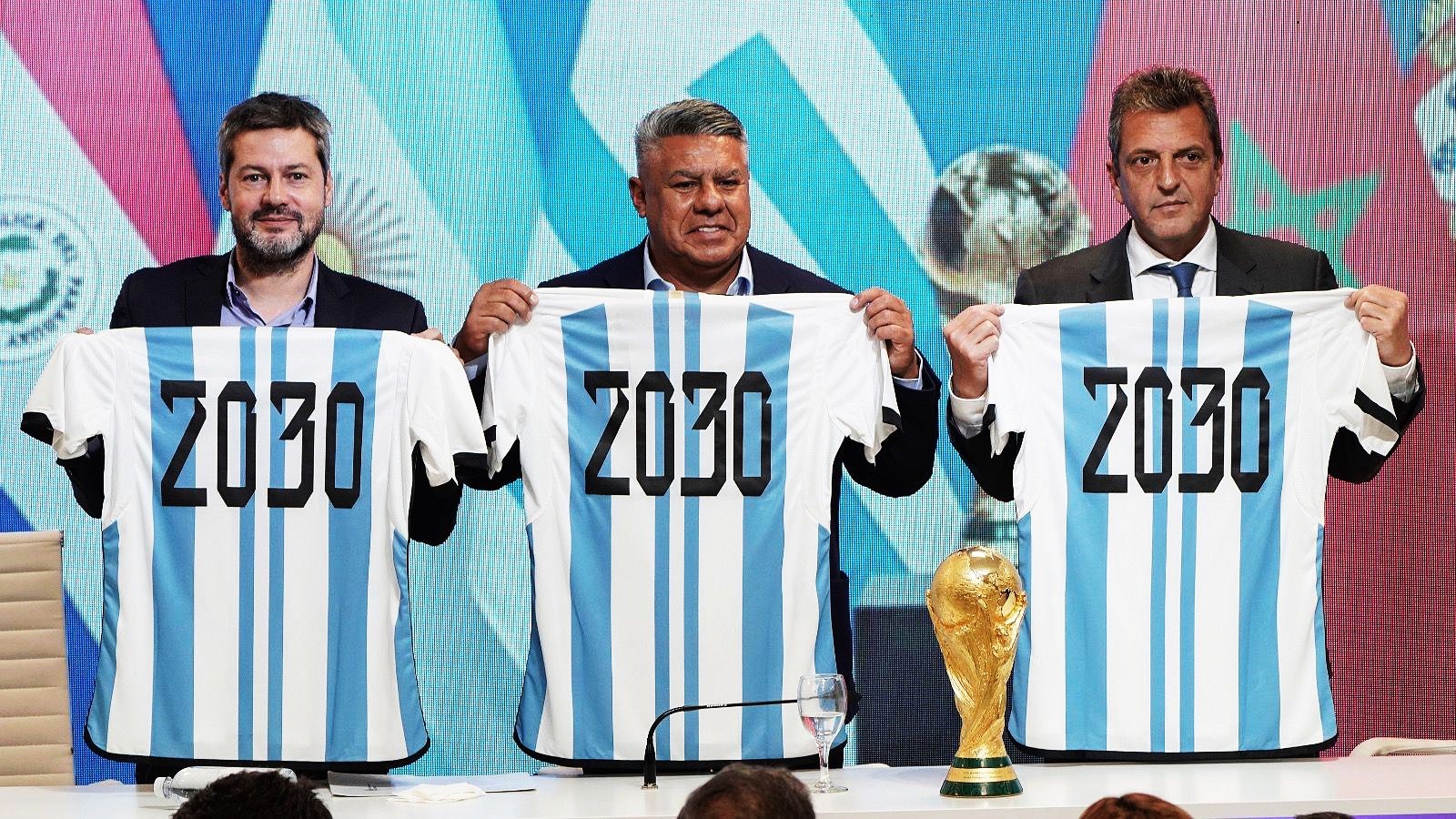 Massa: “Me encantaría que el partido del Mundial se haga en Córdoba, Santiago o Mendoza”