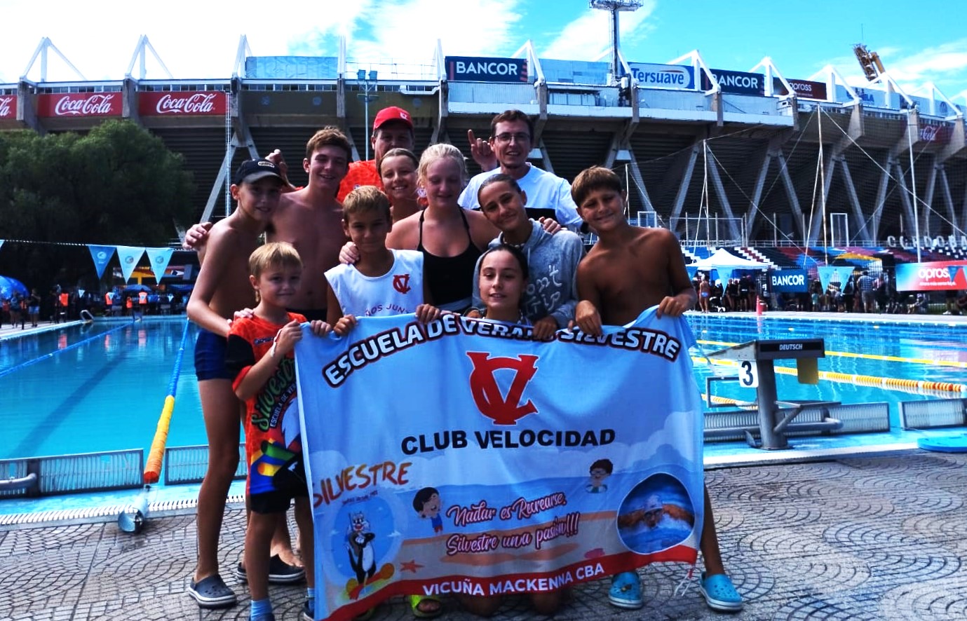 Buena perfomance de nadadores locales en el Torneo Provincial realizado en el Kempes