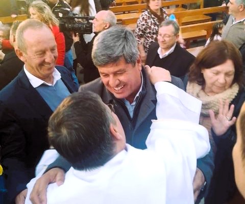 El santuario de Sampacho se convirtió en Basílica, el Intendente Roberto Casari estuvo presente