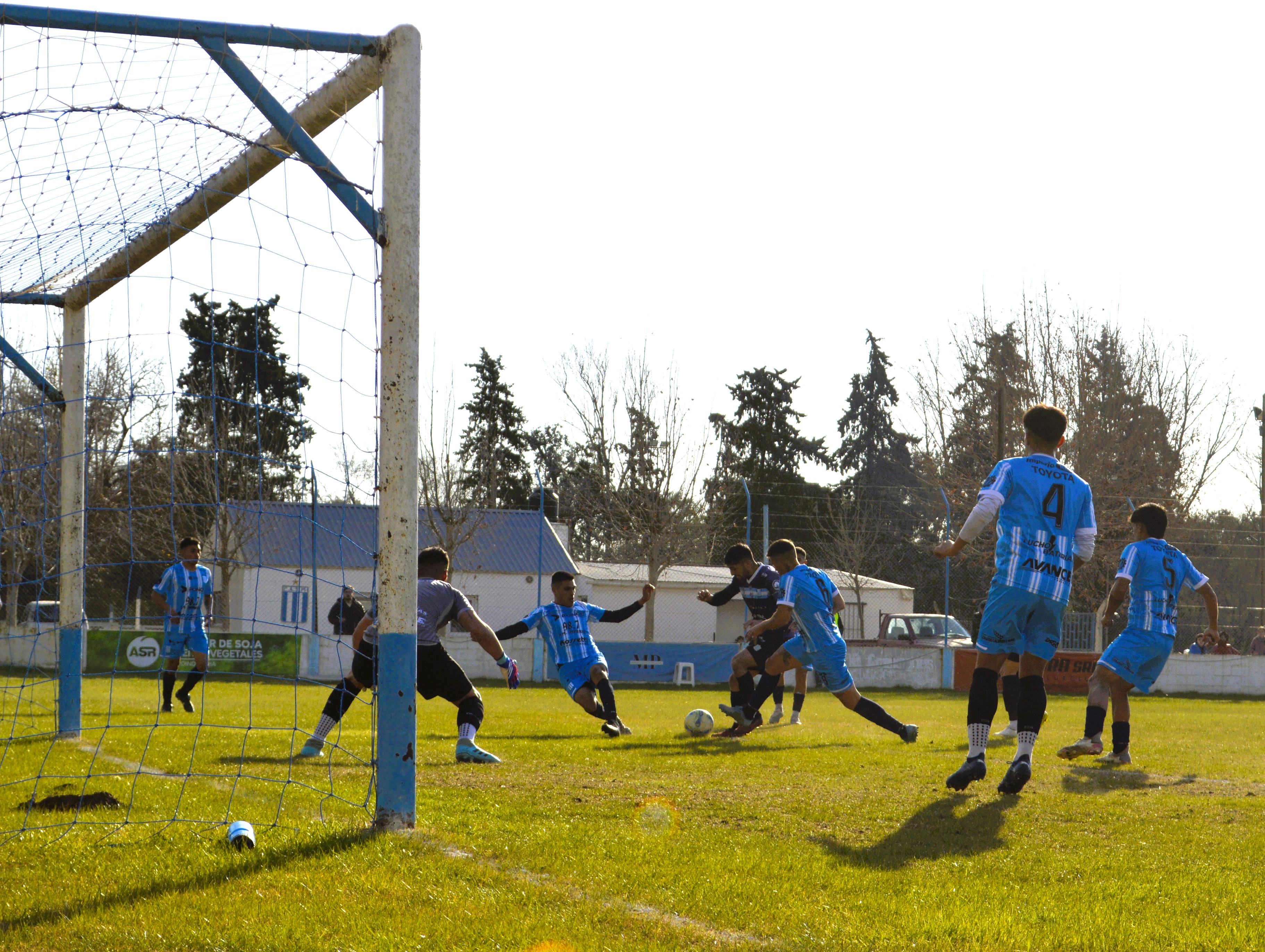 San Martín cerró el Torneo Apertura en un vibrante partido ante Alberdi