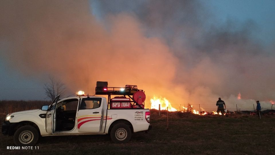 El incendio en la zona del Cerro Champaquí está contenido, con perímetros inestables
