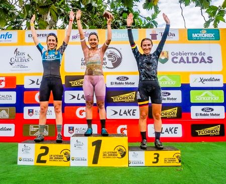 La Leyenda del Dorado: La mackennense Guille Jaureguiberry mejoró su tiempo y en la segunda etapa se subió al podio