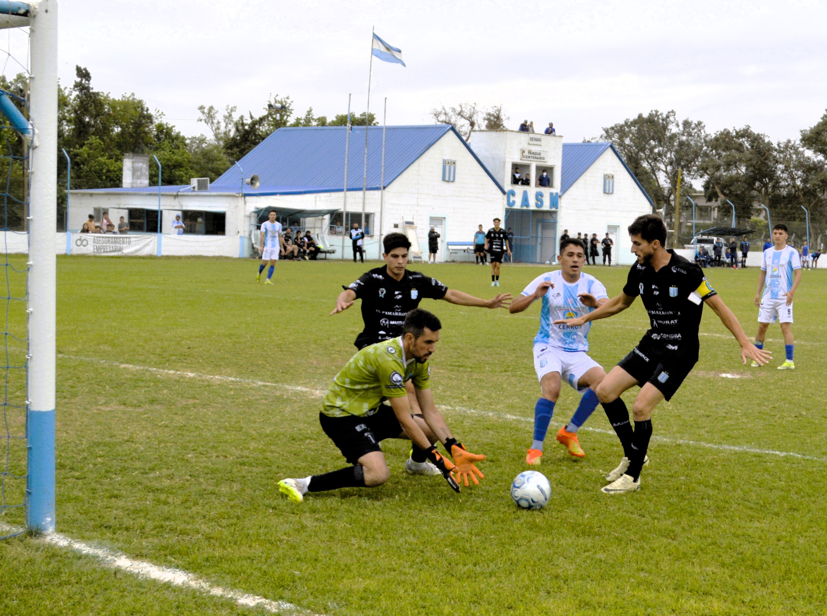 El Melena Grimaldi y el Guille Oviedo le dijeron adiós al fútbol competitivo